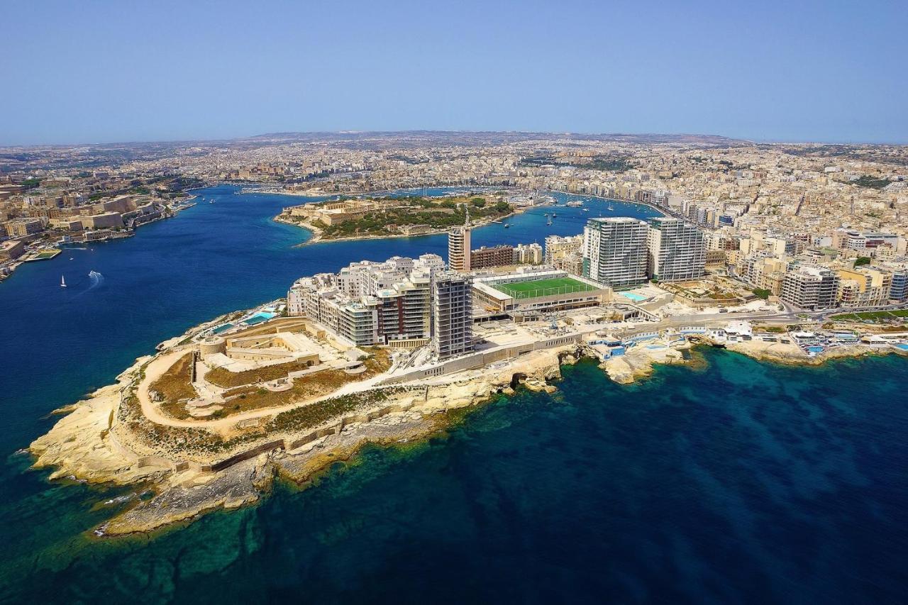 Luxury Apartment Inc Pool & Views Sliema Exteriör bild