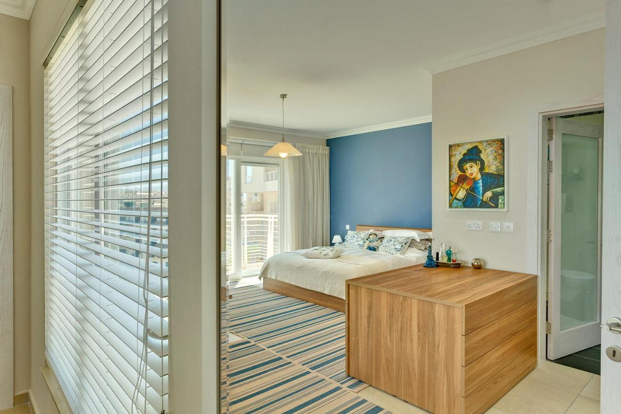 Luxury Apartment Inc Pool & Views Sliema Exteriör bild
