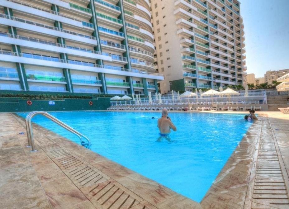 Luxury Apartment Inc Pool & Views Sliema Exteriör bild
